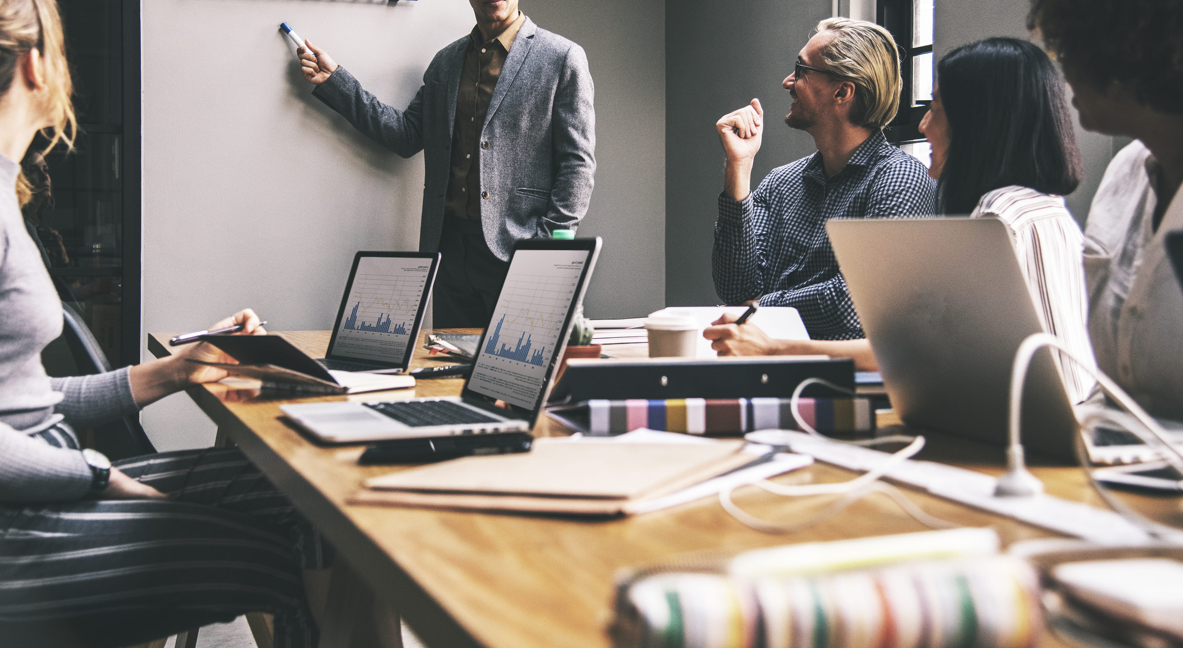 Technology Consulting and Process Digitalization